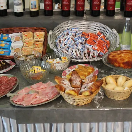 Asso 3* ريميني