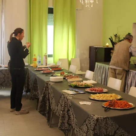 Asso 3* ريميني